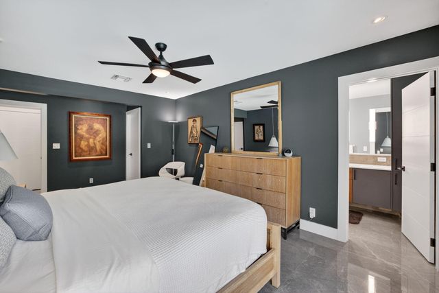 1721 NE 37th Street, Oakland Park, FL 33334