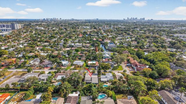 1721 NE 37th Street, Oakland Park, FL 33334