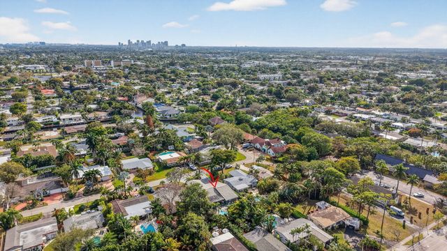 1721 NE 37th Street, Oakland Park, FL 33334