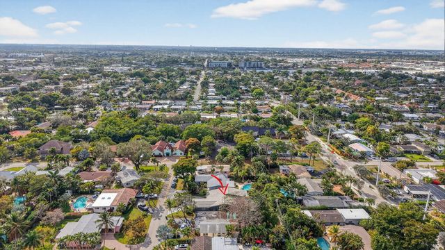 1721 NE 37th Street, Oakland Park, FL 33334