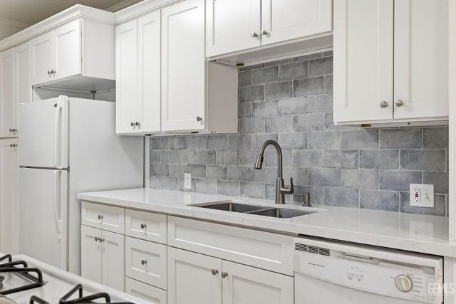1929 A Street, Bakersfield, CA 93301