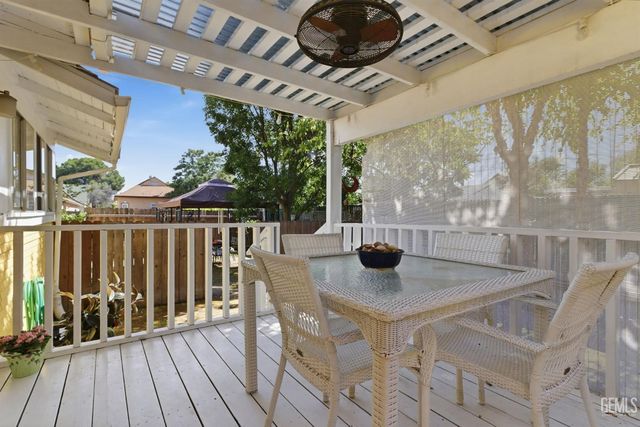 1929 A Street, Bakersfield, CA 93301