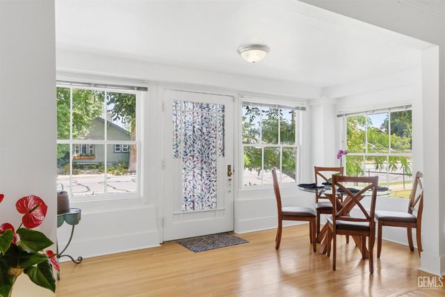 1929 A Street, Bakersfield, CA 93301