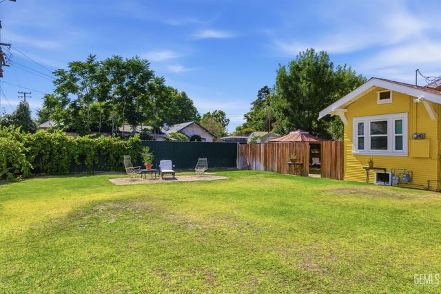 1929 A Street, Bakersfield, CA 93301
