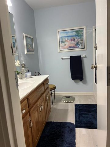 3004 Prairie View Drive, Harrisonville, MO 64701