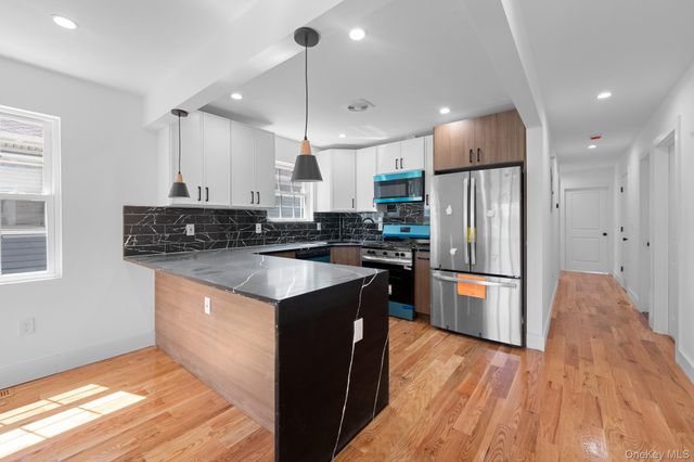 15815 N Conduit Avenue, Jamaica, NY 11434