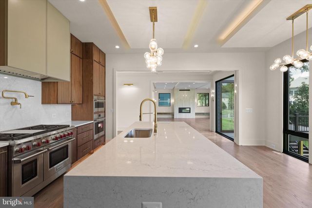 511 ORRIN ST SE, Vienna, VA 22180