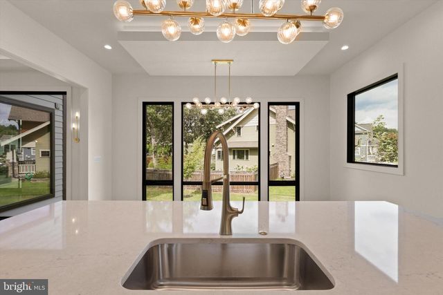 511 ORRIN ST SE, Vienna, VA 22180