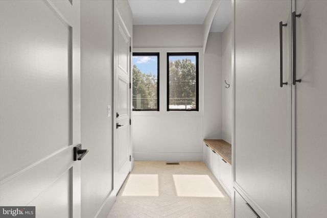 511 ORRIN ST SE, Vienna, VA 22180