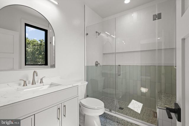 511 ORRIN ST SE, Vienna, VA 22180