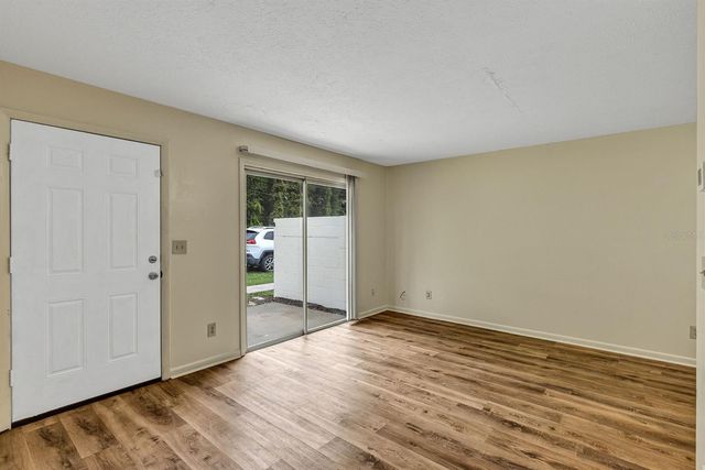3800 SE 17TH COURT B, Ocala, FL 34480