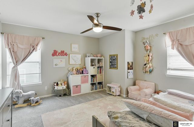 2421 Sand Hills Drive, Papillion, NE 68046