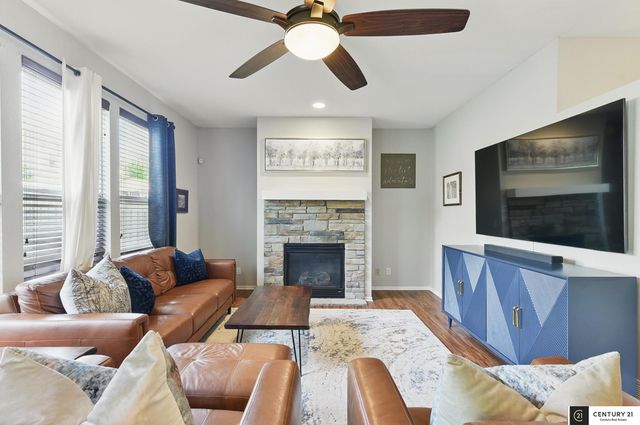 2421 Sand Hills Drive, Papillion, NE 68046