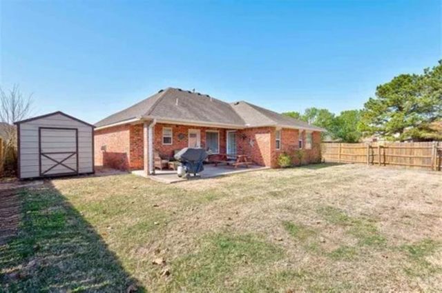 1101 Reynolds Avenue, Perkins, OK 74059