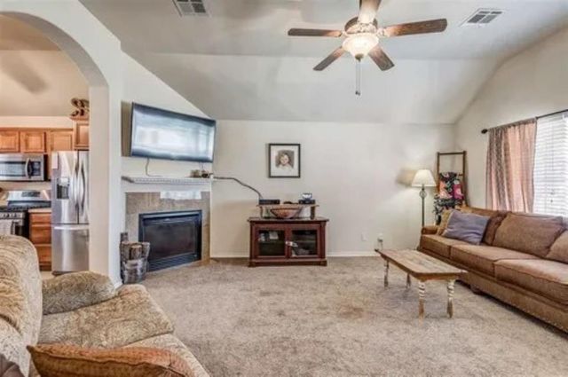 1101 Reynolds Avenue, Perkins, OK 74059