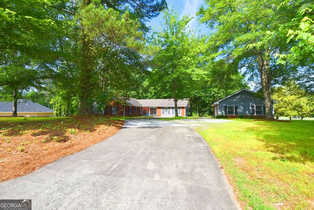 98 Woodvalley Drive, Fayetteville, GA 30215