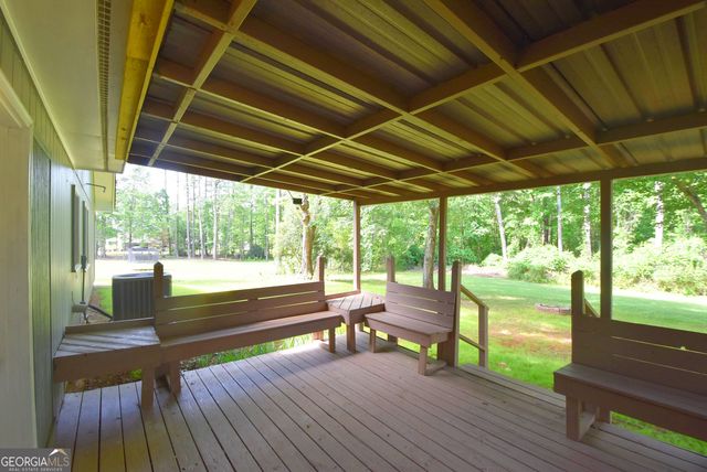 98 Woodvalley Drive, Fayetteville, GA 30215