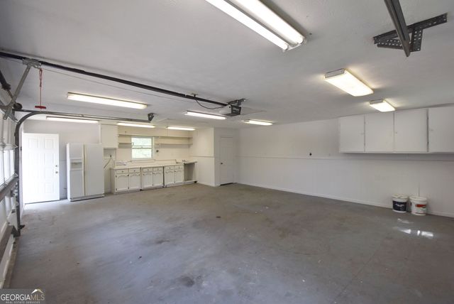 98 Woodvalley Drive, Fayetteville, GA 30215