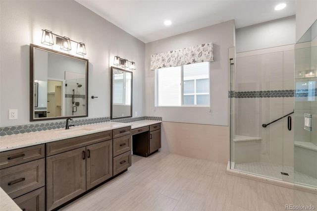 6570 S Ames Court, Littleton, CO 80123