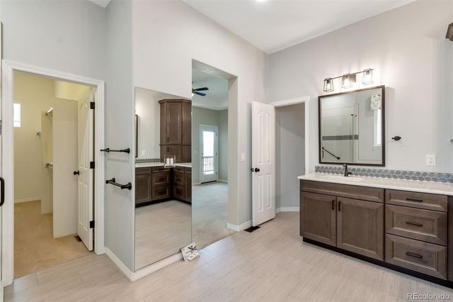 6570 S Ames Court, Littleton, CO 80123