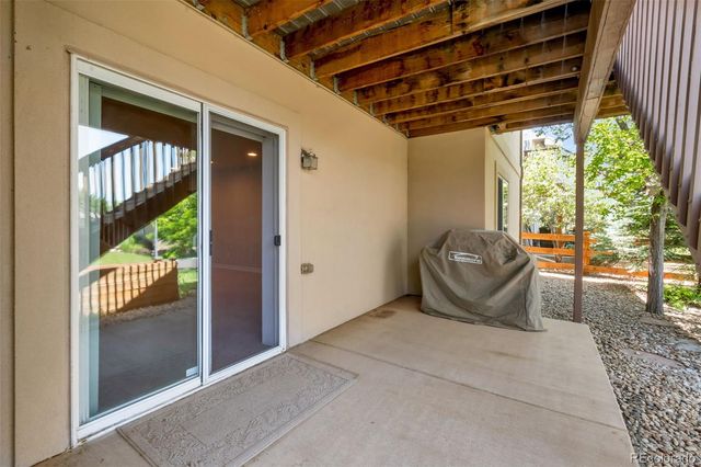 6570 S Ames Court, Littleton, CO 80123