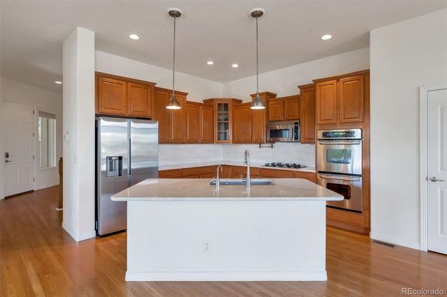 6570 S Ames Court, Littleton, CO 80123