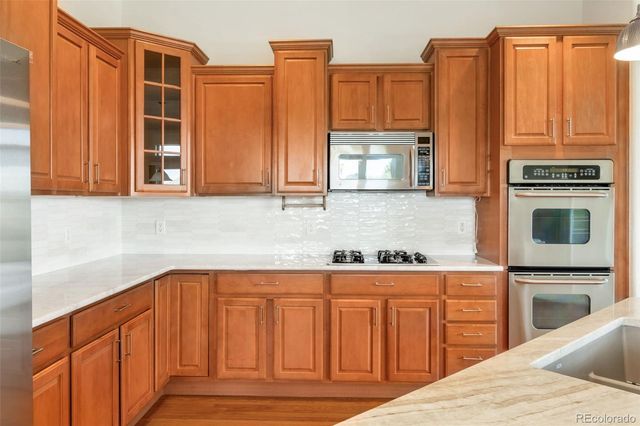 6570 S Ames Court, Littleton, CO 80123
