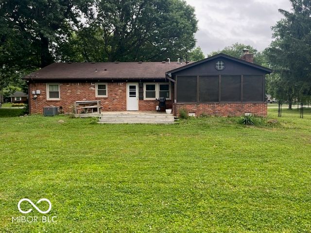 318 Kirk Drive W, Indianapolis, IN 46234