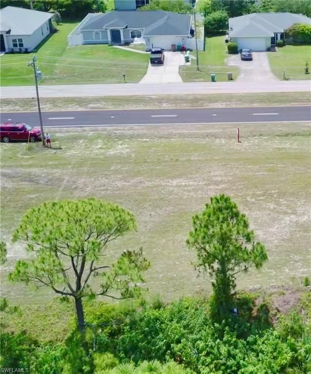 207 Wilmington PKWY, CAPE CORAL, FL 33993 — photo 4