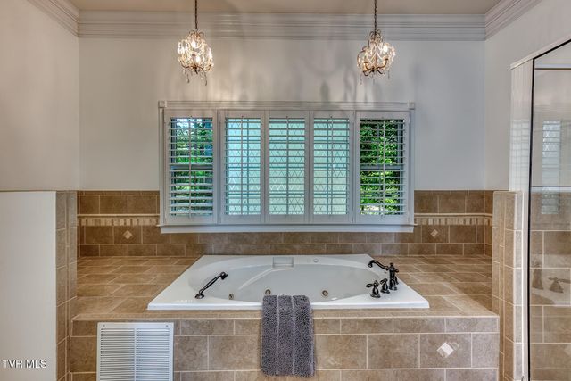 202 Hidden Forest Court, Jonesborough, TN 37659