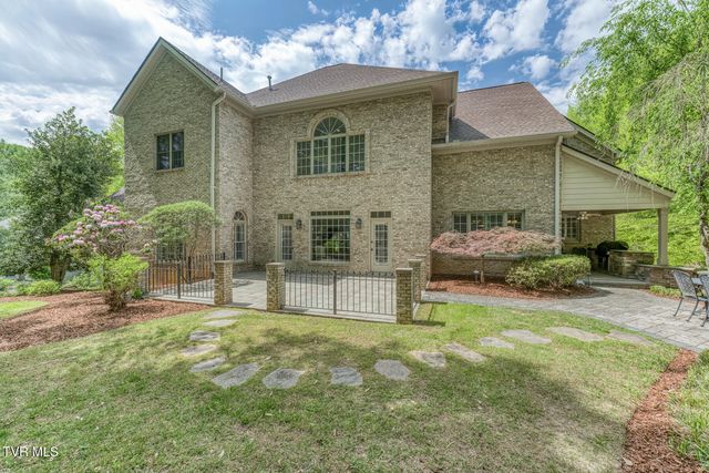 202 Hidden Forest Court, Jonesborough, TN 37659