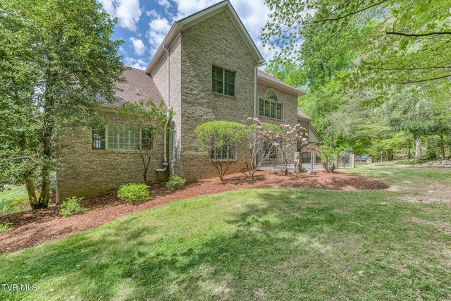 202 Hidden Forest Court, Jonesborough, TN 37659