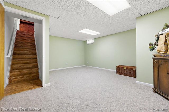 6586 Pontiac Lake Road 1, Waterford Charter Township, MI 48327