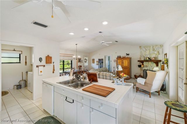 3136 Jerome Avenue, Lake Placid, FL 33852