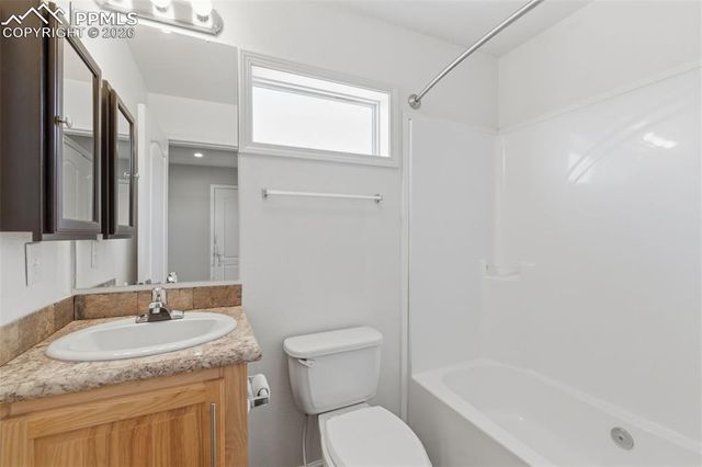 7653 Crested Jay Point, Colorado Springs, CO 80922