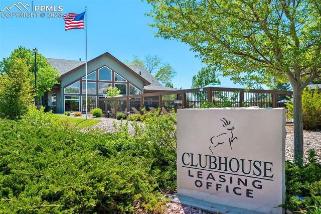 7653 Crested Jay Point, Colorado Springs, CO 80922