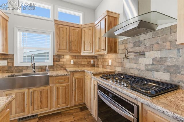 7653 Crested Jay Point, Colorado Springs, CO 80922