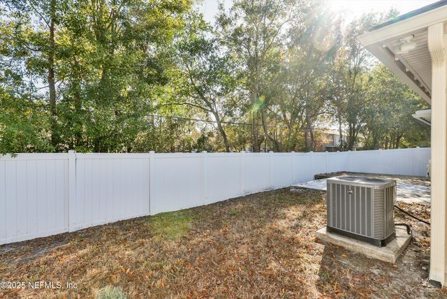 11567 SYCAMORE COVE Lane, Jacksonville, FL 32218