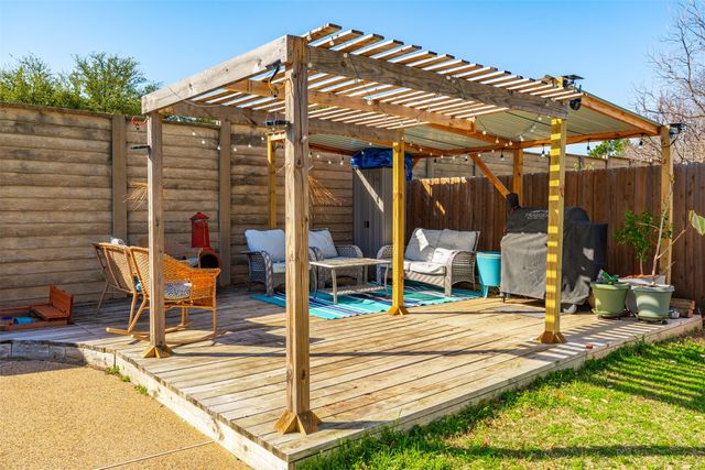 7329 Southridge Trail, Fort Worth, TX 76133