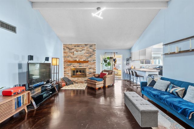 7329 Southridge Trail, Fort Worth, TX 76133