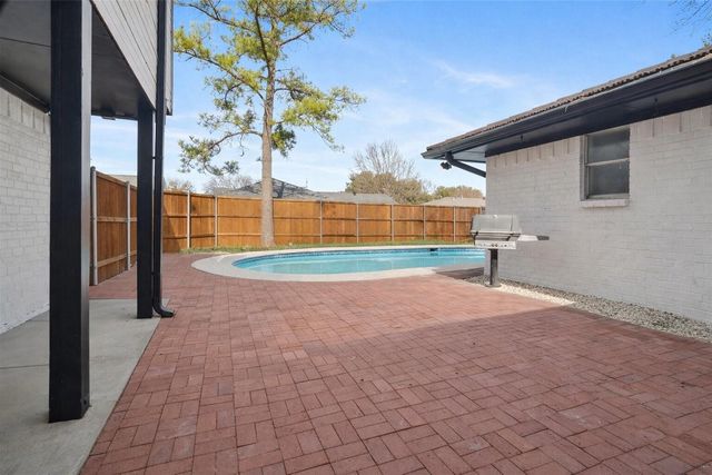 2325 Regal Road, Plano, TX 75075