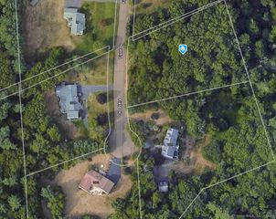 1025 Field Drive, Orange, CT 06477