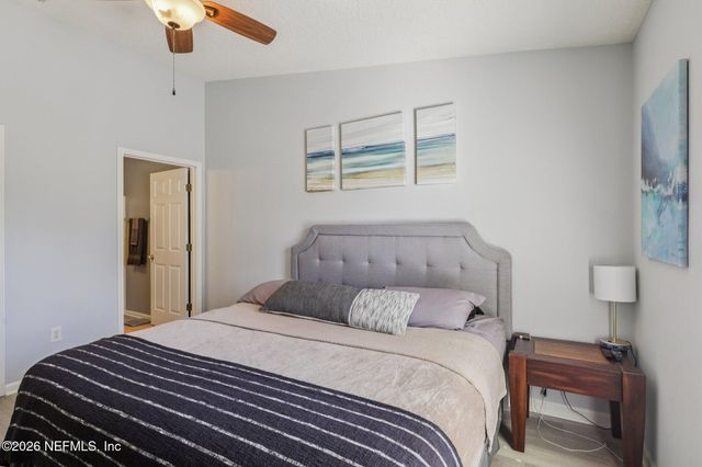 4240 MIGRATION Drive 6, Jacksonville, FL 32257