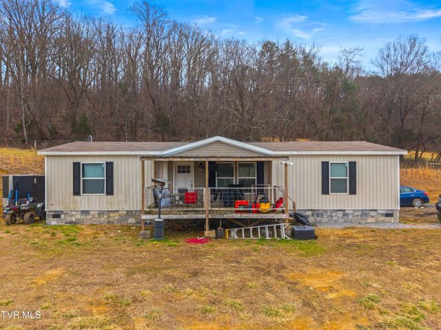 612 Grassy Valley Road, Whitesburg, TN 37891