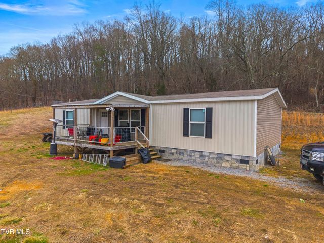 612 Grassy Valley Road, Whitesburg, TN 37891