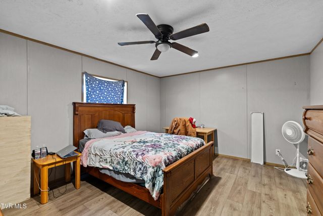 612 Grassy Valley Road, Whitesburg, TN 37891