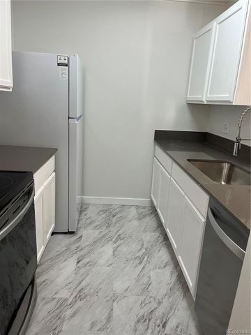 2281 Vaughn 306, Aurora, CO 80014