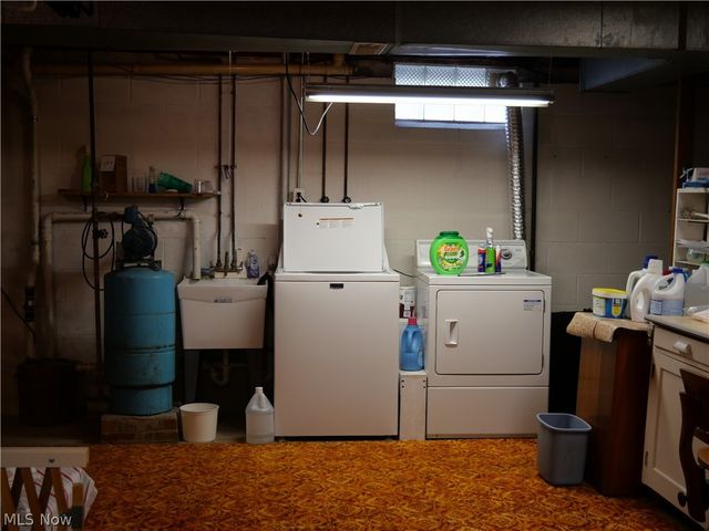 37460 Giles Road, Grafton, OH 44044