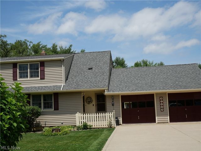 37460 Giles Road, Grafton, OH 44044