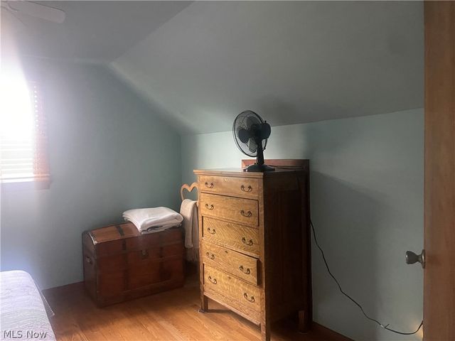 37460 Giles Road, Grafton, OH 44044